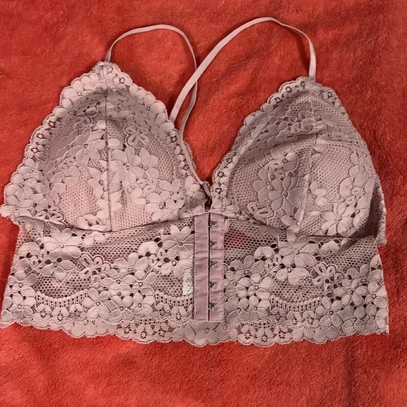 Top - Picture 1 of 2